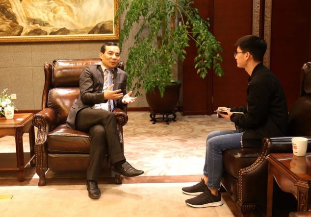 安邦保险董事长吴小晖4月26日在北京接受采访：安邦2.0的战略重点是养老和医疗