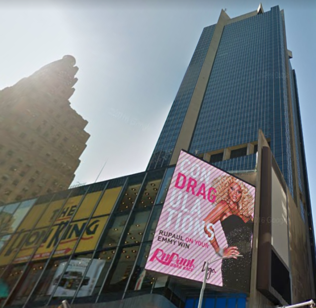 路透社：德国安联将收购纽约时代广场一办公楼43%权益