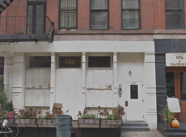 曼哈顿72岁女艺术家非法转租廉租公寓 面临18万罚款